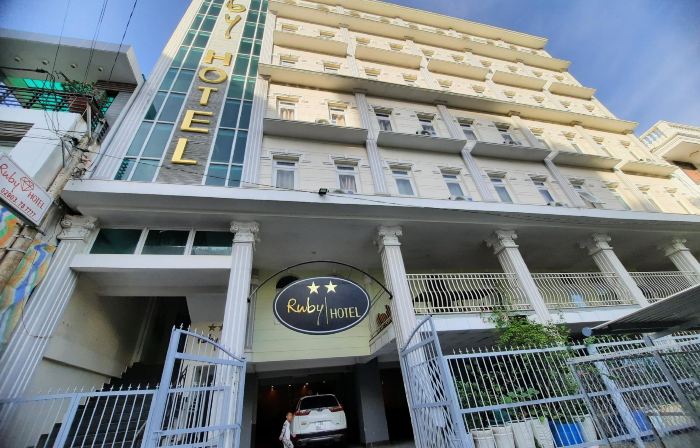 Ruby Hotel