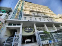 Ruby Hotel  호텔