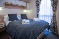 Ty Moselle 12 - 2 Bedroom Holiday Home - Amroth Hotels in 