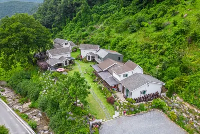 Danyang Pulkkotnamu Pension Hoteles cerca de Samtae San
