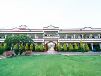 Hotel Royal Palace Các khách sạn ở Sagar