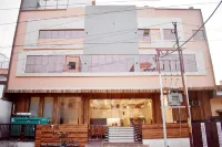 Hotel Uma Palace
