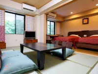 Tenseien Hotels near Hakone-yumoto Sta.