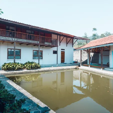 Villa Yambo Kanthil with Mountain View and Fishing Spot