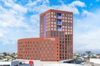 City Express Plus by Marriott San Luis Potosí - Parkplatz
