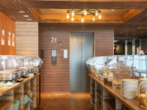 วัท โฮเทล แอนด์ สปา ทากายามะ โรงแรมในทาคายาม่า