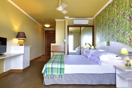 Pestana Ocean Bay Resort
