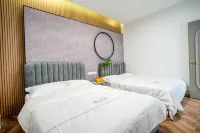 Villa Huabei (Qingnian Road) Hotels near Juye Station