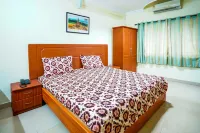 Hotel Tamilnadu - Coimbatore Отели рядом с достопримечательностью «Ayappan Pooja Sangam Temple»