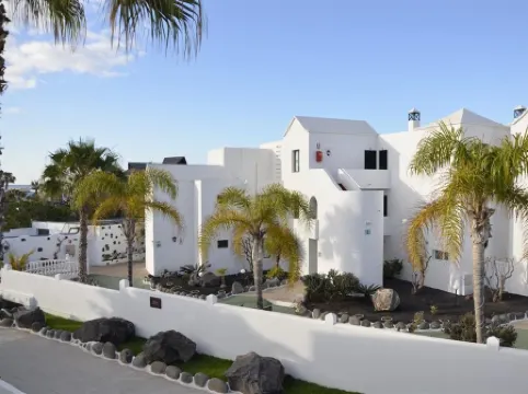 Hotel Siroco - Adults Only 18