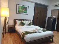 The Bedrooms Maeklong & Service Apartments Các khách sạn ở Sraphang