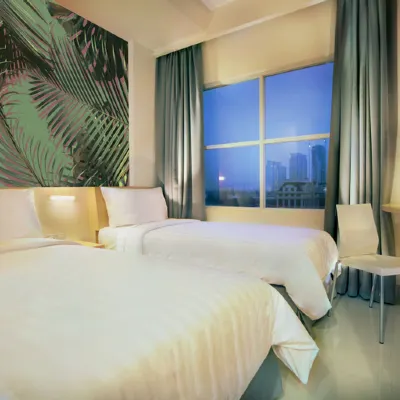 Liberta Hotel Kemang Hotels near Kemang