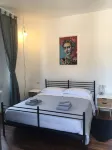 Joivy Stylish Apt in Centre of Cernobbio Отели рядом с достопримечательностью «Villa Erba, Cernobbio, Italy»