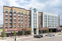 Homewood Suites by Hilton Coralville - Iowa River Landing - Motels