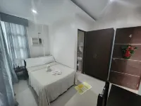 Veronica Inn