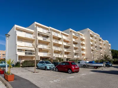 Ormarine Hotels near La Plage de Coco