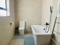 TrendyBliss Guest House - n0016