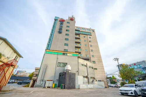 Yeongju Punggi Tourist Hotel