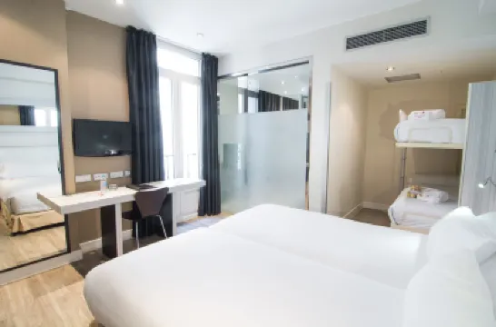 Petit Palace Arenal Hotels near Puerta del Sol