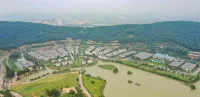 Anh Phát Resort Hotels in Quỳnh Lưu District
