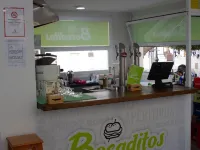 Be Happy Hostels 네르하 호텔