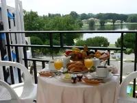 Brit Hotel du Lac Hotels in Landes