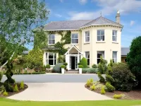 Summerhill House Hotel - Bars