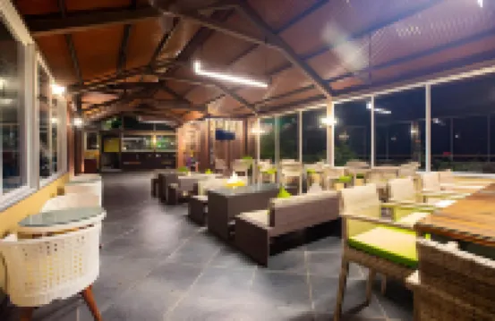 Encore A Boutique Resort, Mulshi 拉瓦沙酒店