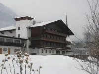 Hotel Huberhof Hotels in Mils bei Hall