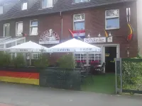 Hotel Haus Büderich فنادق في Meerbusch