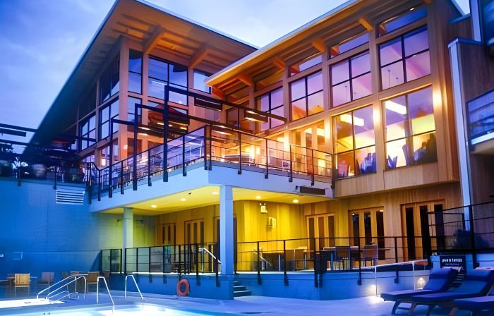 Brentwood Bay Resort - Adults-Only (16+)