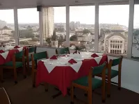 Taj Mahal Hotel - Breakfast