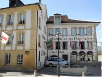 Hôtel du Port - Free Parking - Breakfast Included Hotels in Lucens