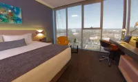 Quartz Hotel & Spa - مسبح