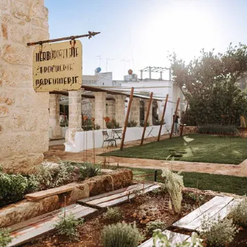 Paragon 700 Boutique Hotel & Spa