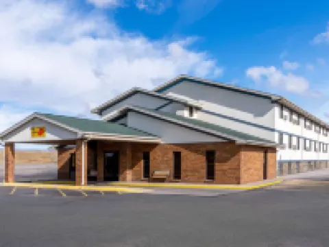 Super 8 by Wyndham Cheyenne WY Hotels in Cheyenne