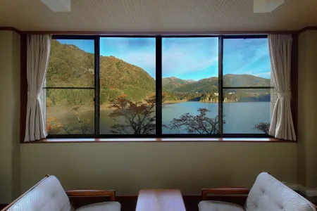 Forest Resort Sarugakyo Seikoso Отели рядом с достопримечательностью «Take no Yu»