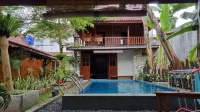 Vila Raja Banana Leaf Vila