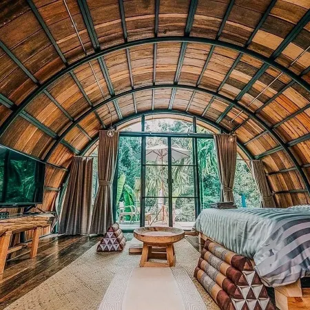 Voraman Hut