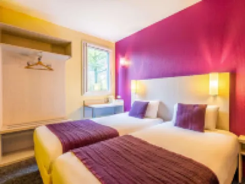 โรงแรมคอมฟอร์ต ออร์ลีน โอลีเวต โอลแนส์ โรงแรมในOlivet