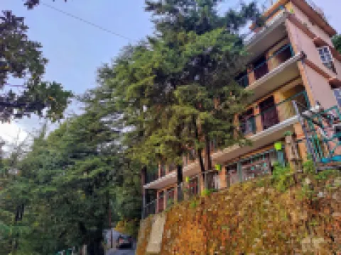 西姆拉賈庫共鳴酒店