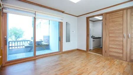 Samcheok High Village Отели рядом с достопримечательностью «Jangho Port»