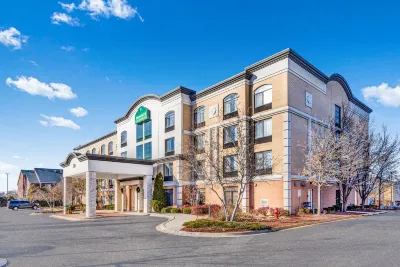 Super 8 by Wyndham Houston/Willowbrook/Hwy 249 Hotels in Harris County