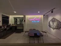 Sentral Boutique Hotel Kediri Hotels in Pesantren