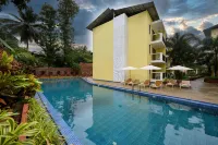 Sea Breeze Sarovar Portico Varca Goa - Pools