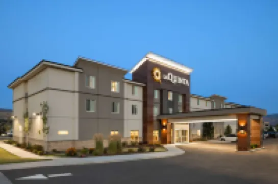 La Quinta Inn & Suites by Wyndham Wenatchee Hotéis em 