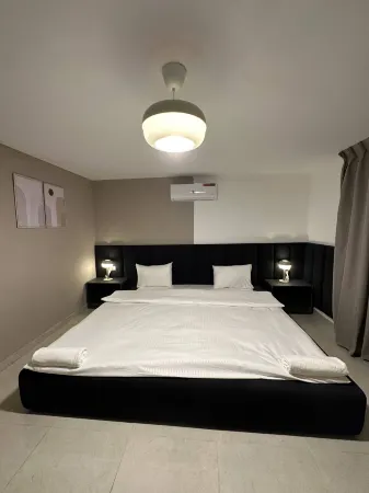 Stylish Luxe Apartment Fr Отели рядом с достопримечательностью «King Hussein Bin Talal Mosque»