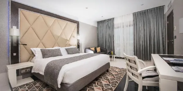 Popular Premium Hotels in Littoral