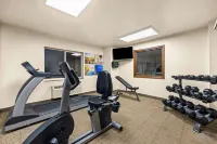Comfort Inn & Suites Pueblo - Gym