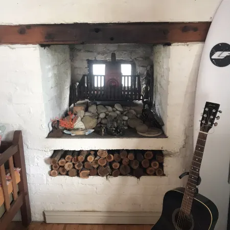 Awesome room in surf house